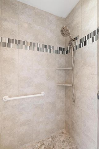 4608 VINTAGE DRIVE, Sarasota, FL 34243