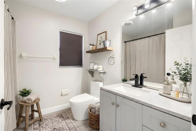 4608 VINTAGE DRIVE, Sarasota, FL 34243