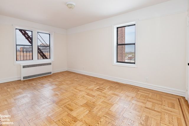 3520 73rd St Apt 6O, New York City, NY 11372