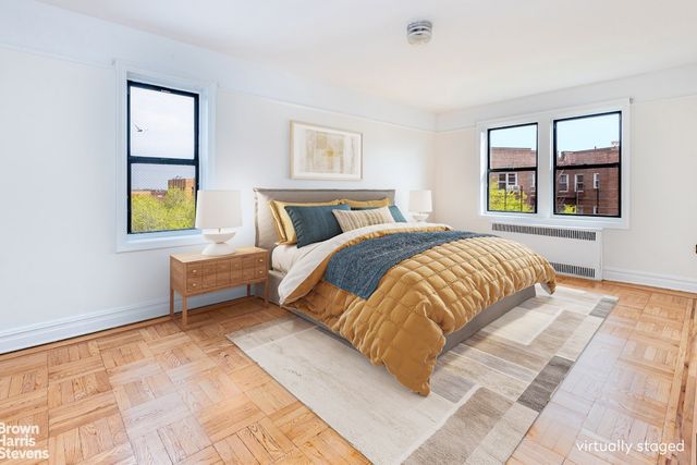 3520 73rd St Apt 6O, New York City, NY 11372