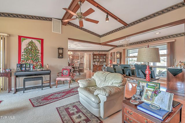 310 Par Lane, Greeneville, TN 37743