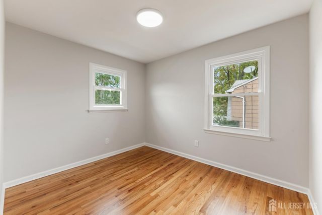 273 W Indiana Avenue, Iselin, NJ 08830
