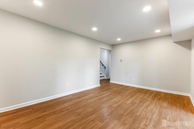 273 W Indiana Avenue, Iselin, NJ 08830