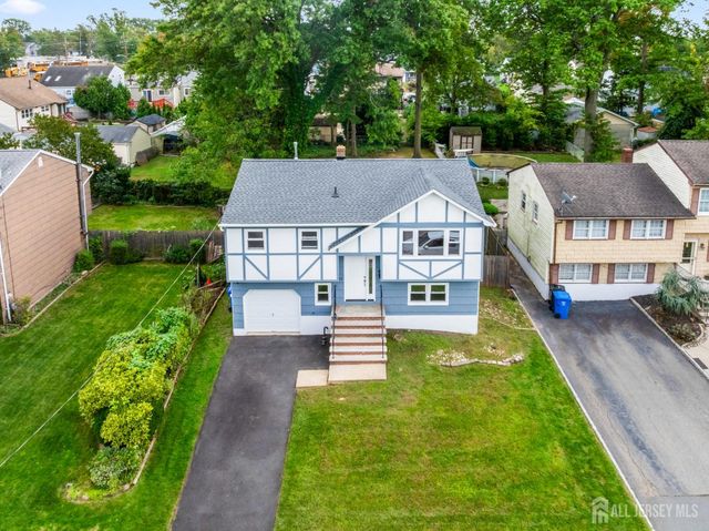 273 W Indiana Avenue, Iselin, NJ 08830