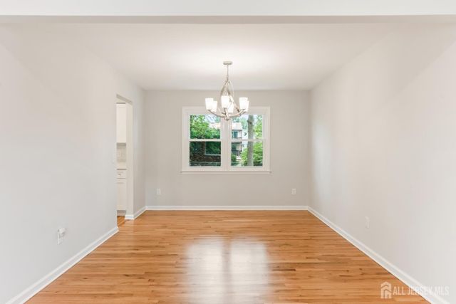 273 W Indiana Avenue, Iselin, NJ 08830