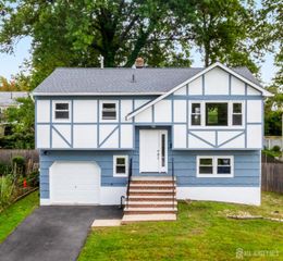 273 W Indiana Avenue, Iselin, NJ 08830
