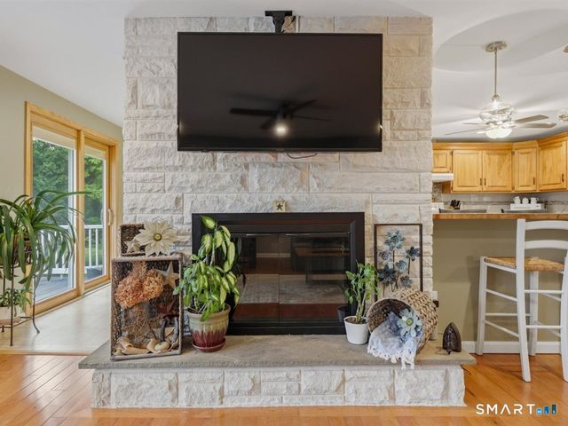 12 Wooding Road, Wallingford, CT 06492