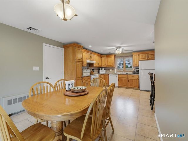 12 Wooding Road, Wallingford, CT 06492