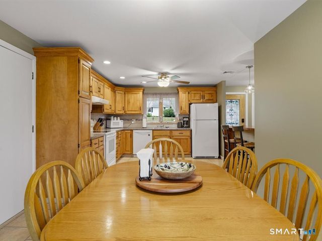 12 Wooding Road, Wallingford, CT 06492