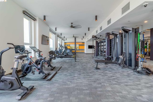 260 Brooklyn Basin Way 471, Oakland, CA 94606