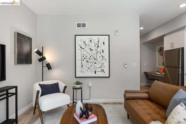 260 Brooklyn Basin Way 471, Oakland, CA 94606