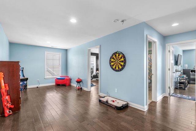 367 LINKS Drive, Simpsonville, KY 40067