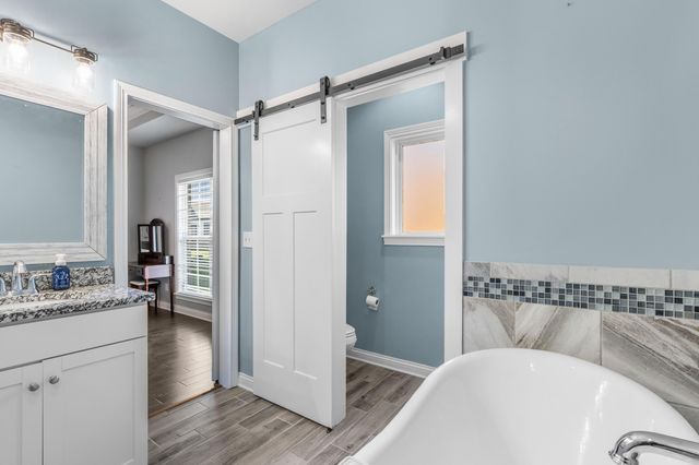 367 LINKS Drive, Simpsonville, KY 40067