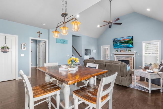 367 LINKS Drive, Simpsonville, KY 40067