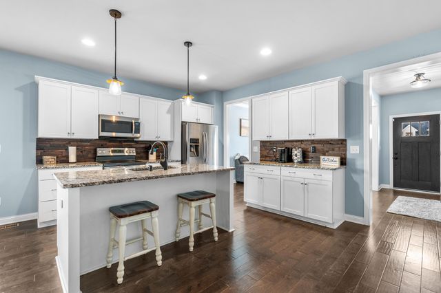 367 LINKS Drive, Simpsonville, KY 40067