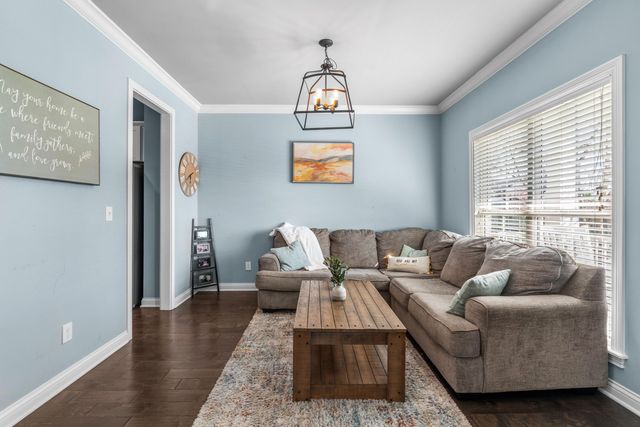 367 LINKS Drive, Simpsonville, KY 40067