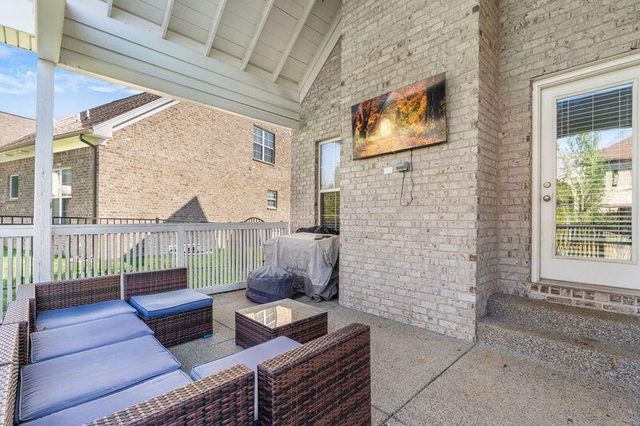 367 LINKS Drive, Simpsonville, KY 40067