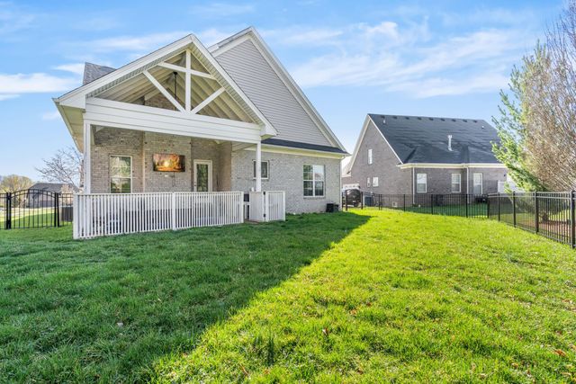 367 LINKS Drive, Simpsonville, KY 40067