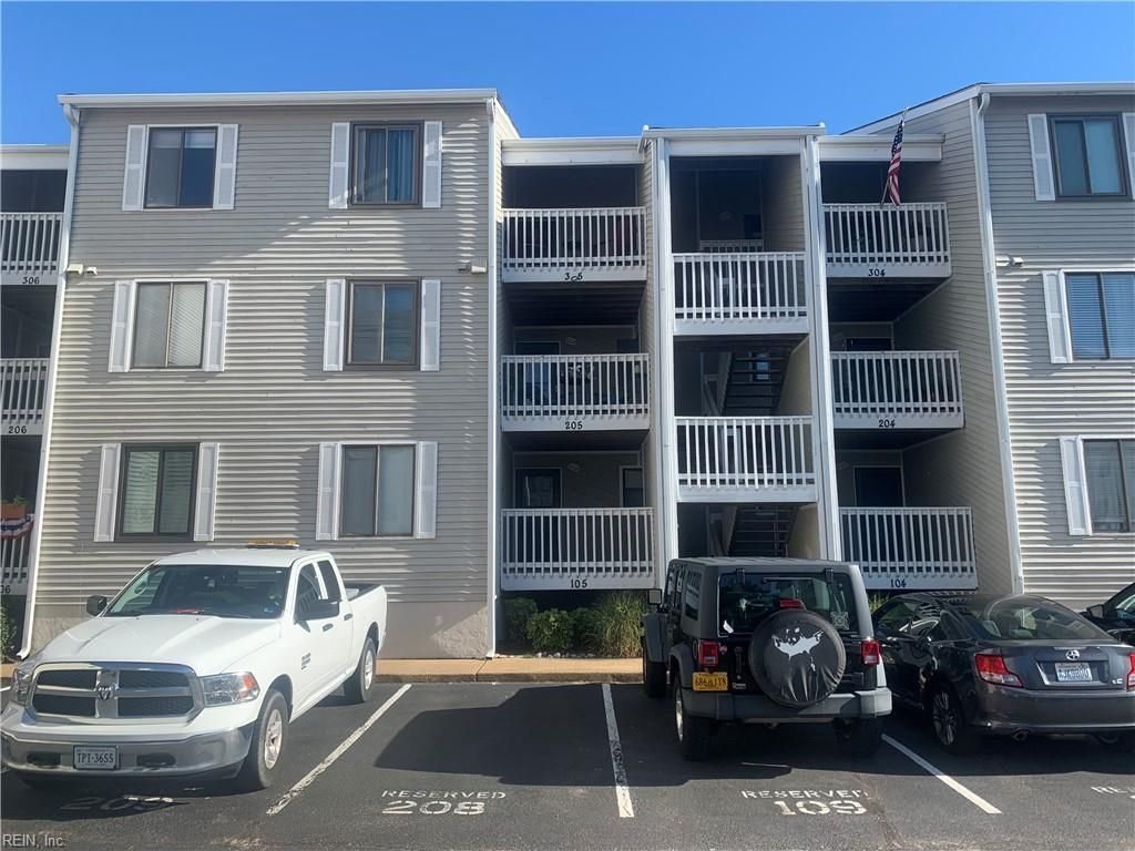 2325 Sea Shell Rd Apt 105, Virginia Beach, VA 23451