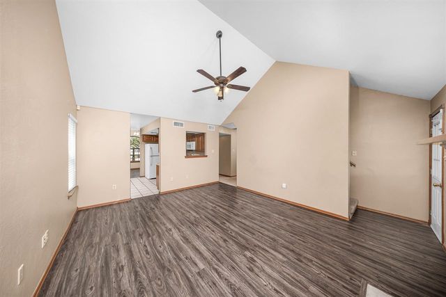 412 SE Lancelot, Lawton, OK 73501