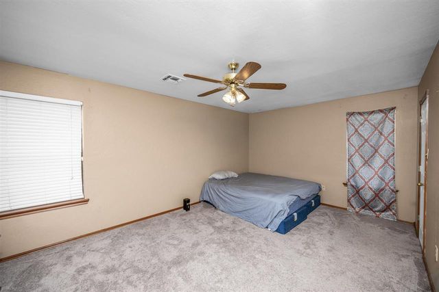 412 SE Lancelot, Lawton, OK 73501