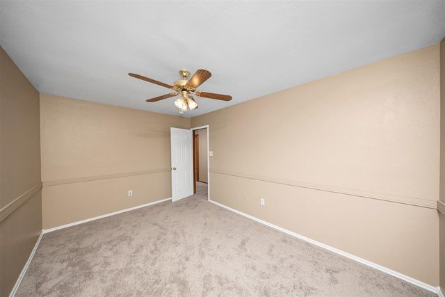 412 SE Lancelot, Lawton, OK 73501