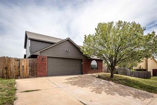 412 SE Lancelot, Lawton, OK 73501