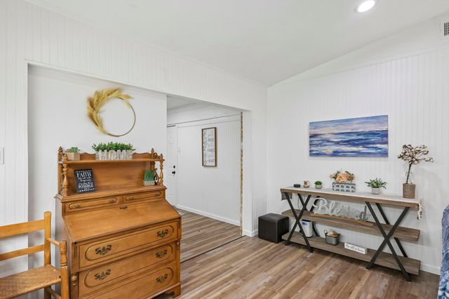 800 S Hyde Park Avenue, Denison, TX 75020