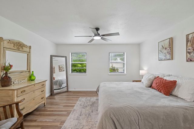 800 S Hyde Park Avenue, Denison, TX 75020