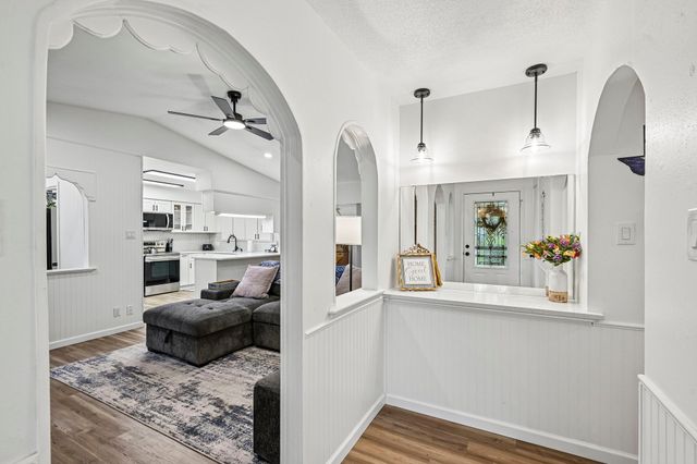 800 S Hyde Park Avenue, Denison, TX 75020