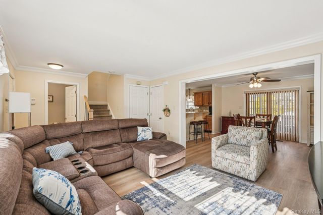 20 Lackawanna Trail, Montebello, NY 10901