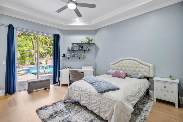 6595 NW 32nd Terrace, Boca Raton, FL 33496