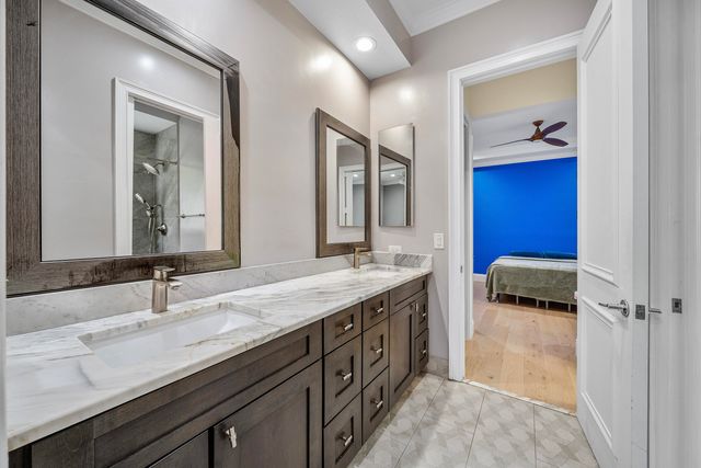 6595 NW 32nd Terrace, Boca Raton, FL 33496