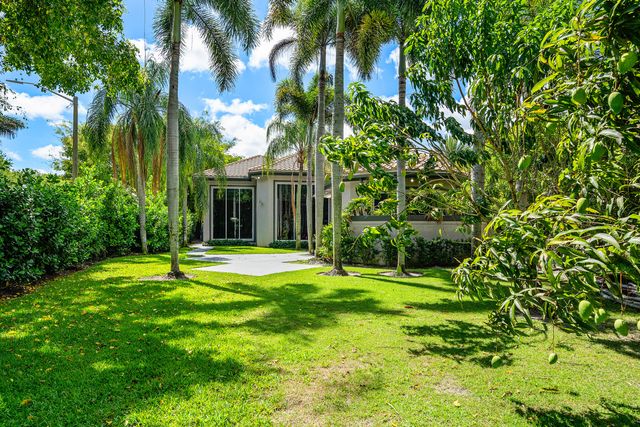 6595 NW 32nd Terrace, Boca Raton, FL 33496