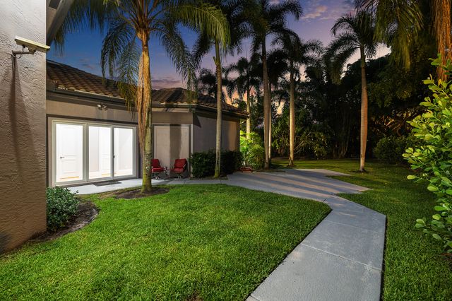 6595 NW 32nd Terrace, Boca Raton, FL 33496