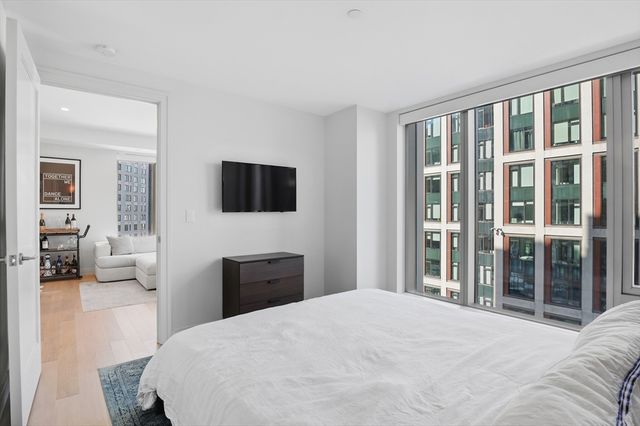 135 Seaport Blvd 1007, Boston, MA 02210