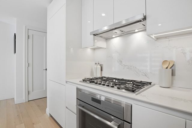 135 Seaport Blvd 1007, Boston, MA 02210