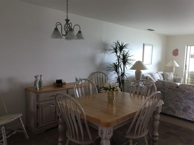 7 DUNOON PLACE 303, Dunedin, FL 34698