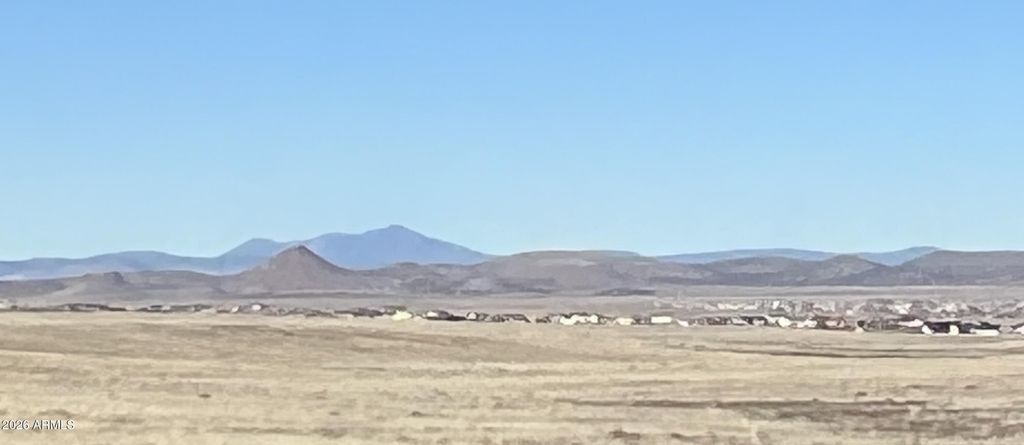 Image 6 of property listing at 5832 E Norma Drive, Prescott Valley, AZ 86315