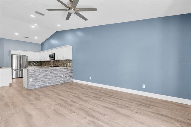 9735 CYPRESS SHADOW AVENUE, Tampa, FL 33647