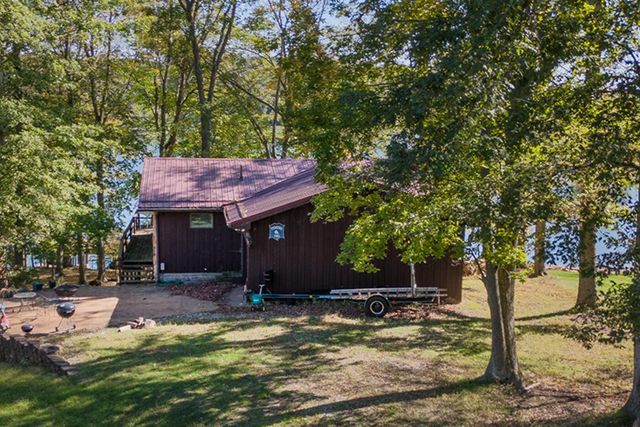 745 Valleywood Heights Drive, Howard, OH 43028