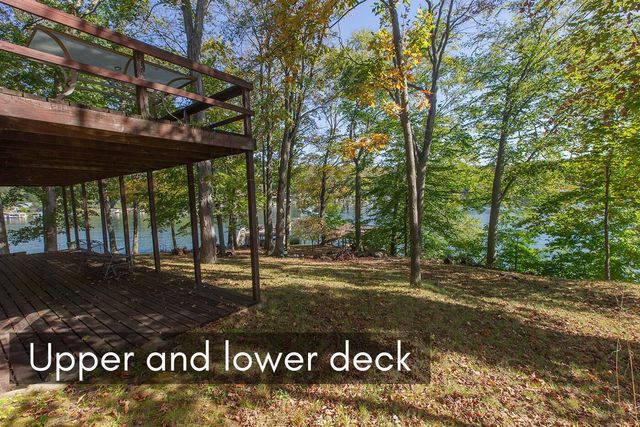 745 Valleywood Heights Drive, Howard, OH 43028