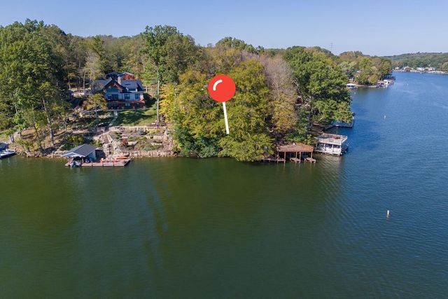 745 Valleywood Heights Drive, Howard, OH 43028