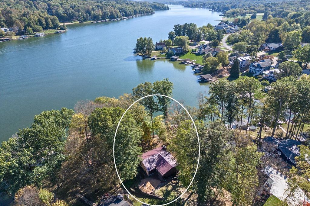 745 Valleywood Heights Drive, Howard, OH 43028