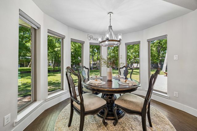 732 Creek Valley Court, Allen, TX 75002