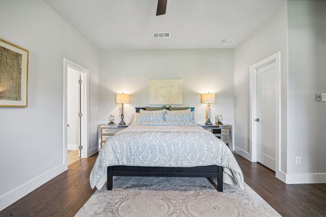 732 Creek Valley Court, Allen, TX 75002