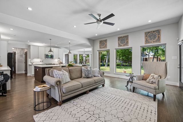 732 Creek Valley Court, Allen, TX 75002