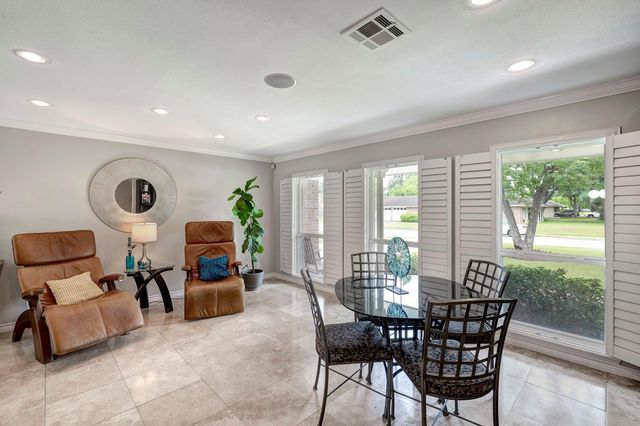 1111 Clovis Road, Houston, TX 77008