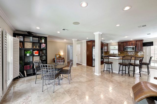 1111 Clovis Road, Houston, TX 77008