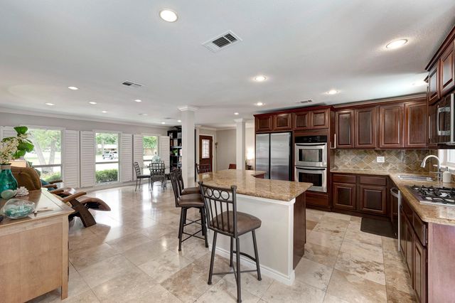 1111 Clovis Road, Houston, TX 77008